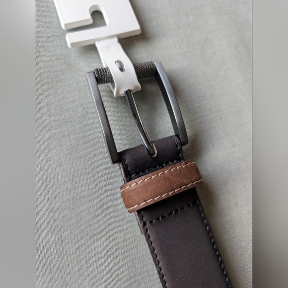 Robert Graham Black/Brown Leather Belt - Picture 3 of 6